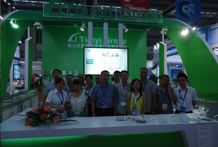 Tianyi attended the 2013 CIOE in Shenzhen